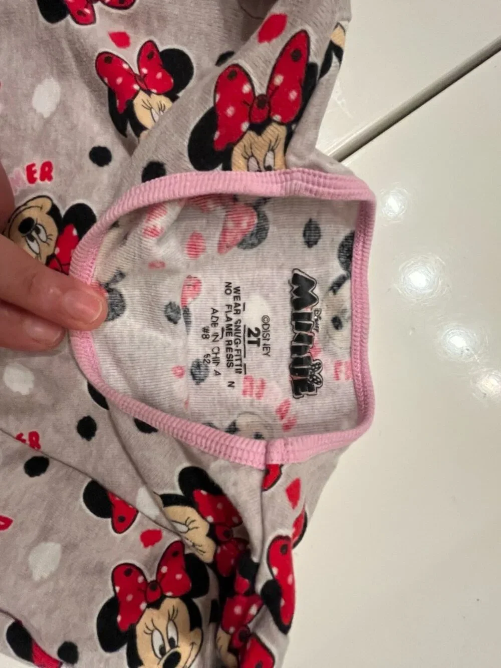 Disney Minnie Mouse 2 Pc Pajama Set Girls Size 2T  100% Cotton